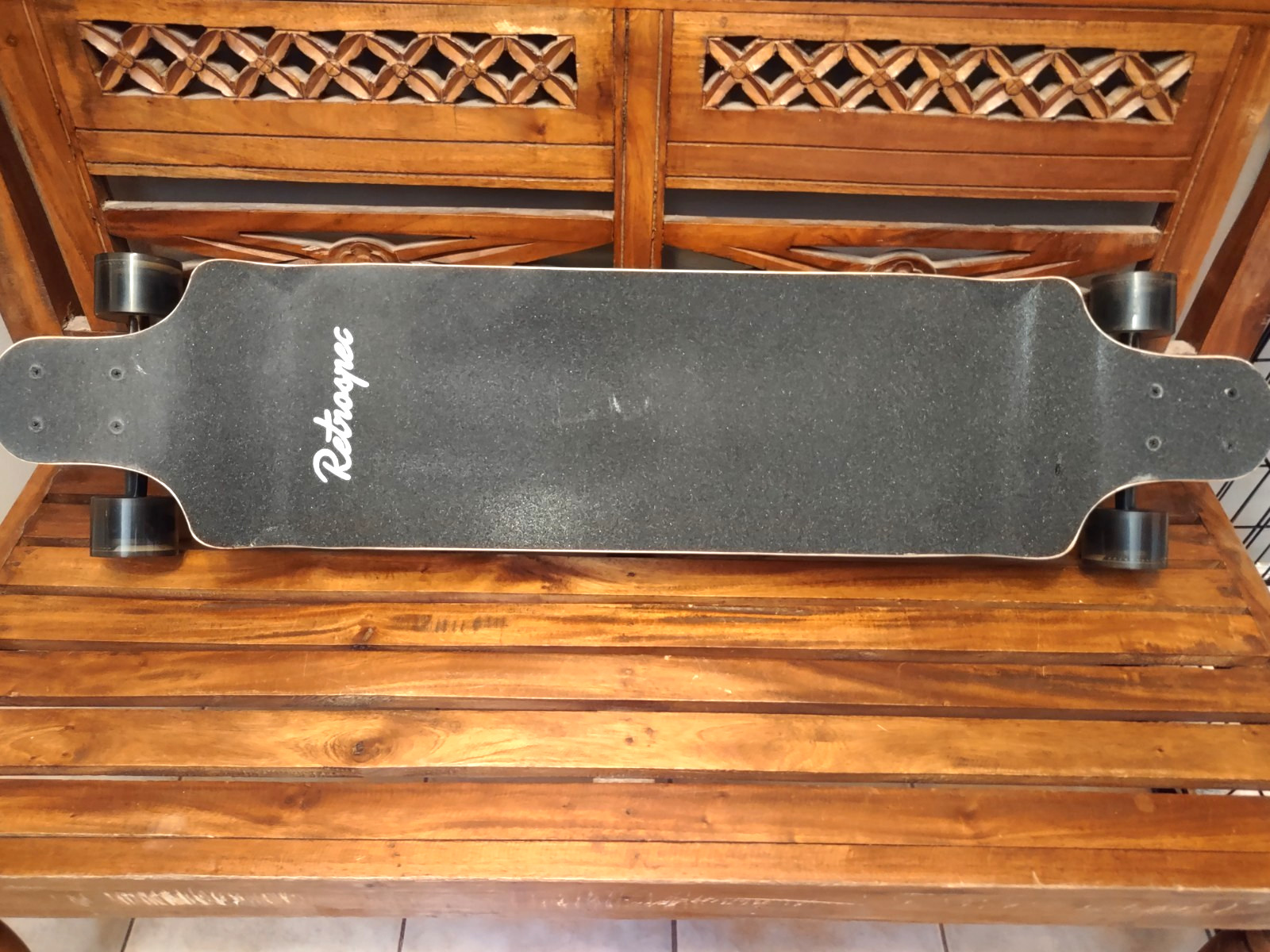 Retrospec Tidal 41-Inch Drop-Down Longboard Skateboard 9-Ply Deck 70mm Wheels