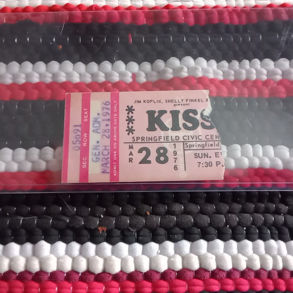 Kiss 💋 Ticket Stub Alive Tour 3-28-76, Springfield Massachusetts 🎸 Kisstory