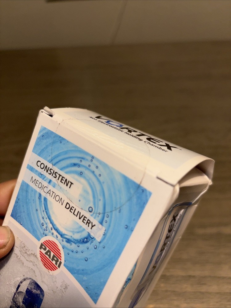Vortex Non-Electrostatic Valved Holding Chamber - 051F7000 New Sealed