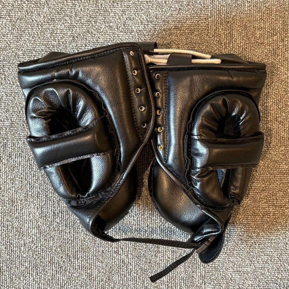 Winning L Black Headgear Full Face Type Used