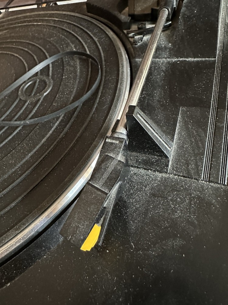 Sony Stereo Turntable System Model PS-LX250H