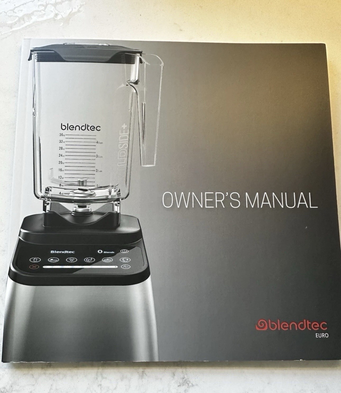 Blendtec Professional 800 - Blender WildSide+ Jar 11-Speed Black New Open Box