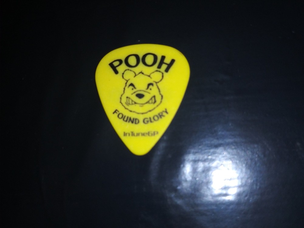 NEW FOUND GLORY Band Pooh & JFG Ian Old RaRe Concert Tour Stage GUITAR PICK