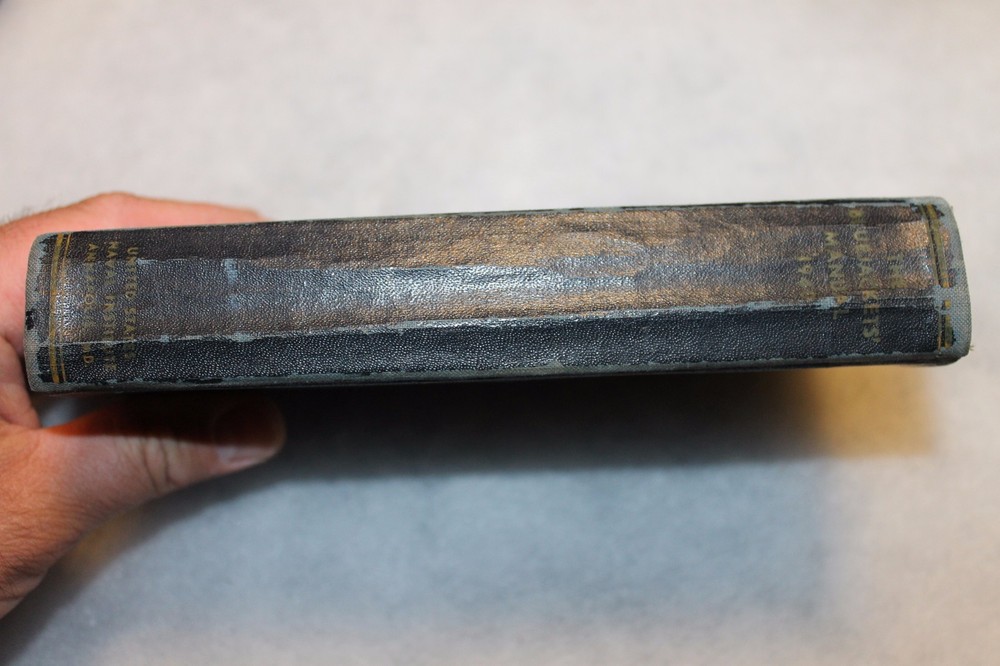 Original Early WW2 U.S. Navy "The Blue Jackets'' Book, Named & 1940 dated