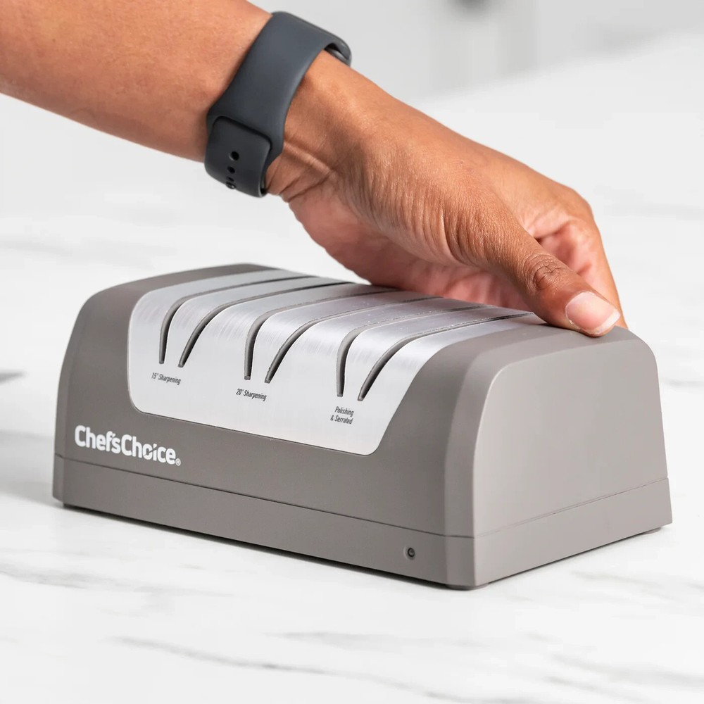 Chef'sChoice Rechargeable AngleSelect SCH52 Electric Knife Sharpener