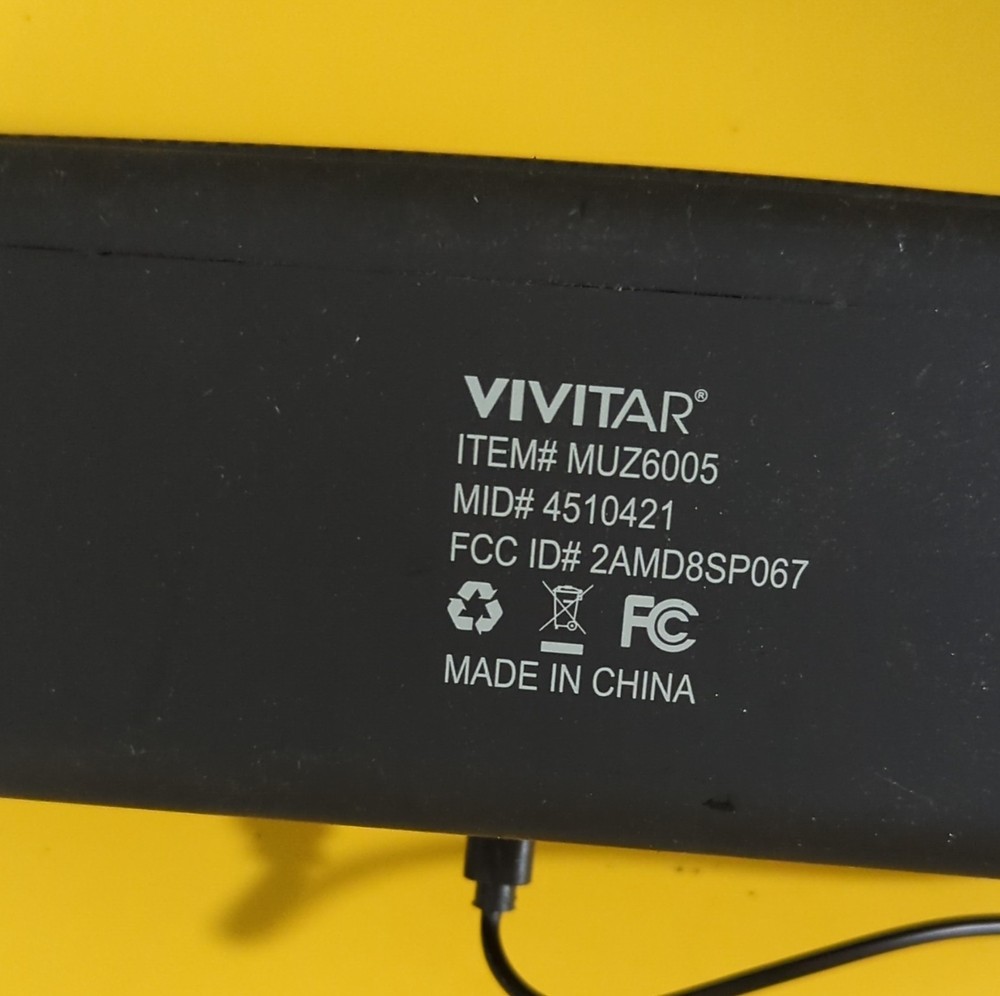 Vivitar MUZ6005 Portable USB Speaker Black Plastic Rectangular