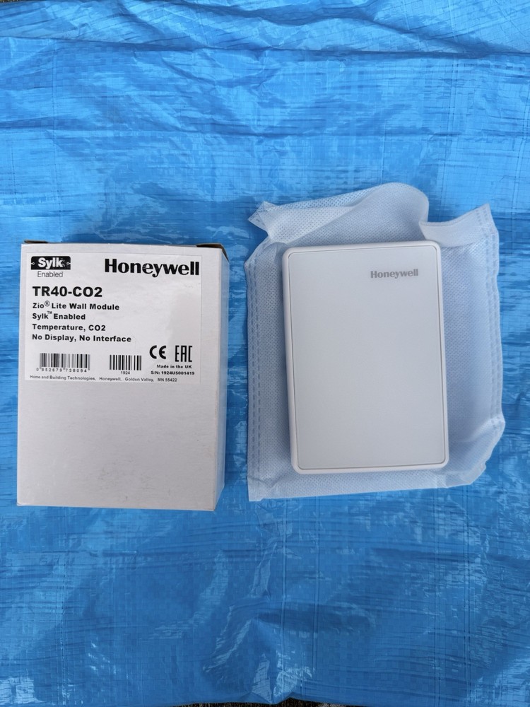 Honeywell TR40-CO2 Wall Module – CO₂ + Temp Sensor – New in Box