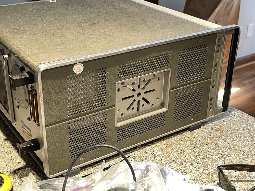 HP 141T with 8553B / 8552B IF sec. Spectrum Analyzer Powers On PLEASE READ