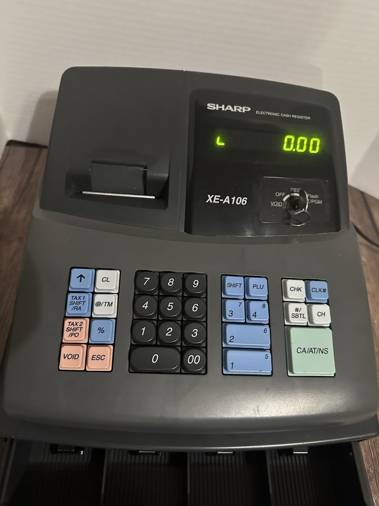 Sharp XE-A106 Cash Register With Keys, Read description