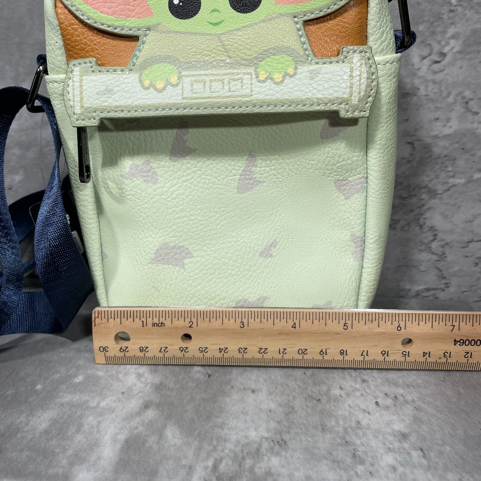 Disney Star Wars Mandalorian The Child Crossbody Bag Zippered Pockets Strap New