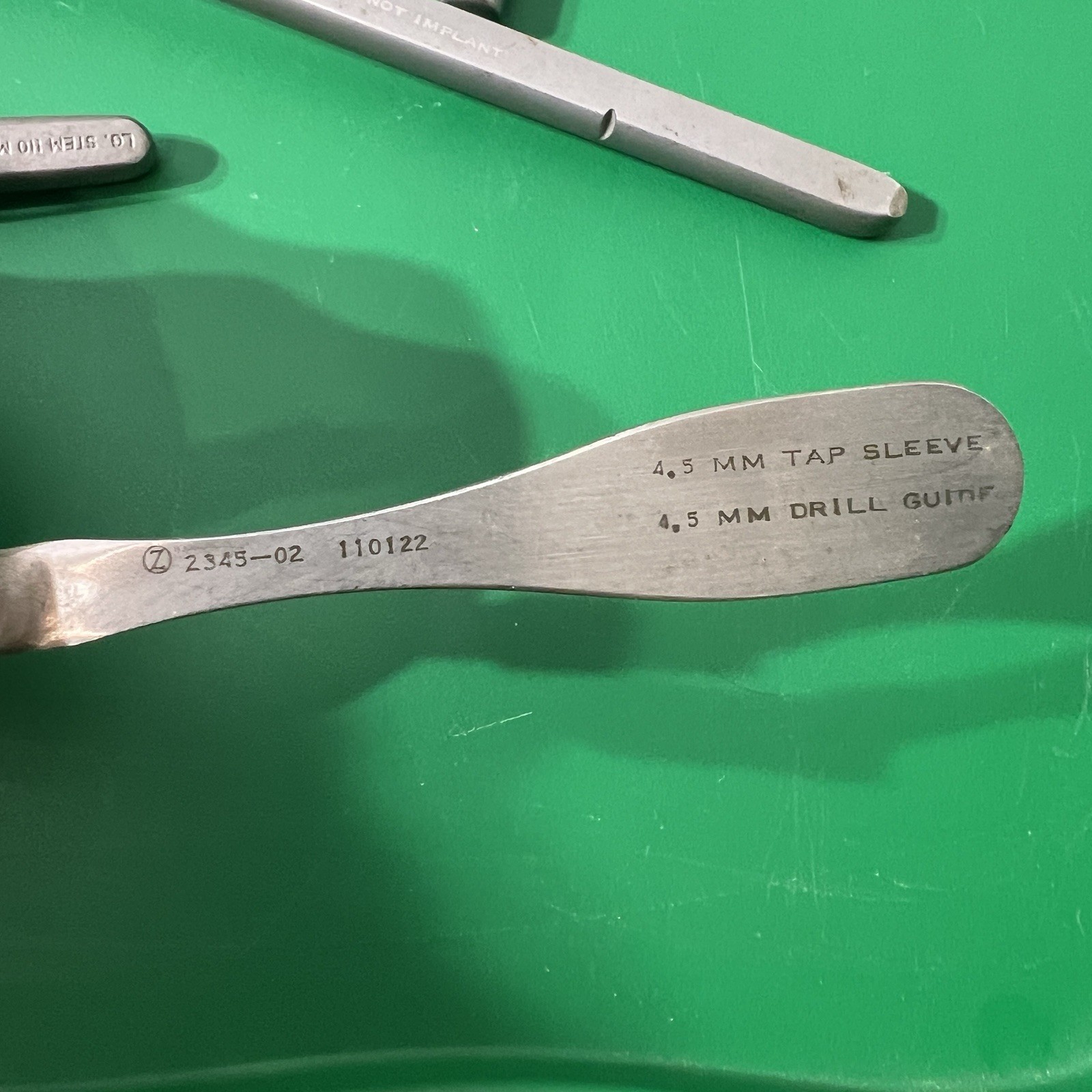 Medical Surgical Salesman Samples Implants Metal Oddity Doctor Orthopedic