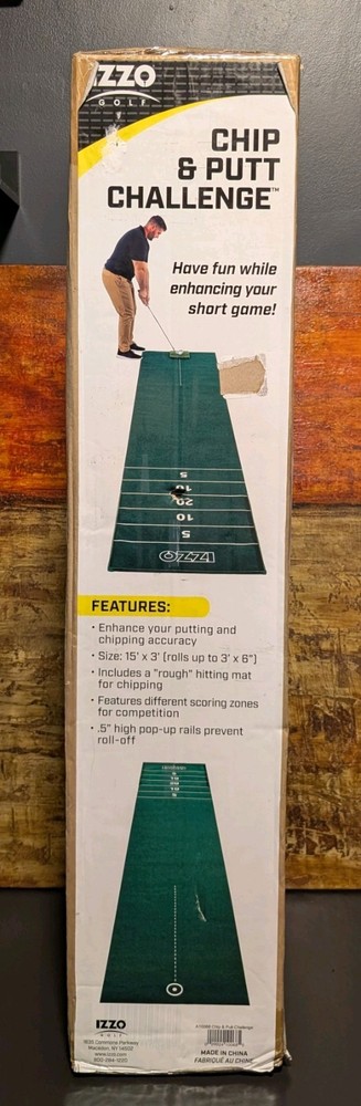 Izzo Golf Chip & Putt Challenge Golf Game - NEW