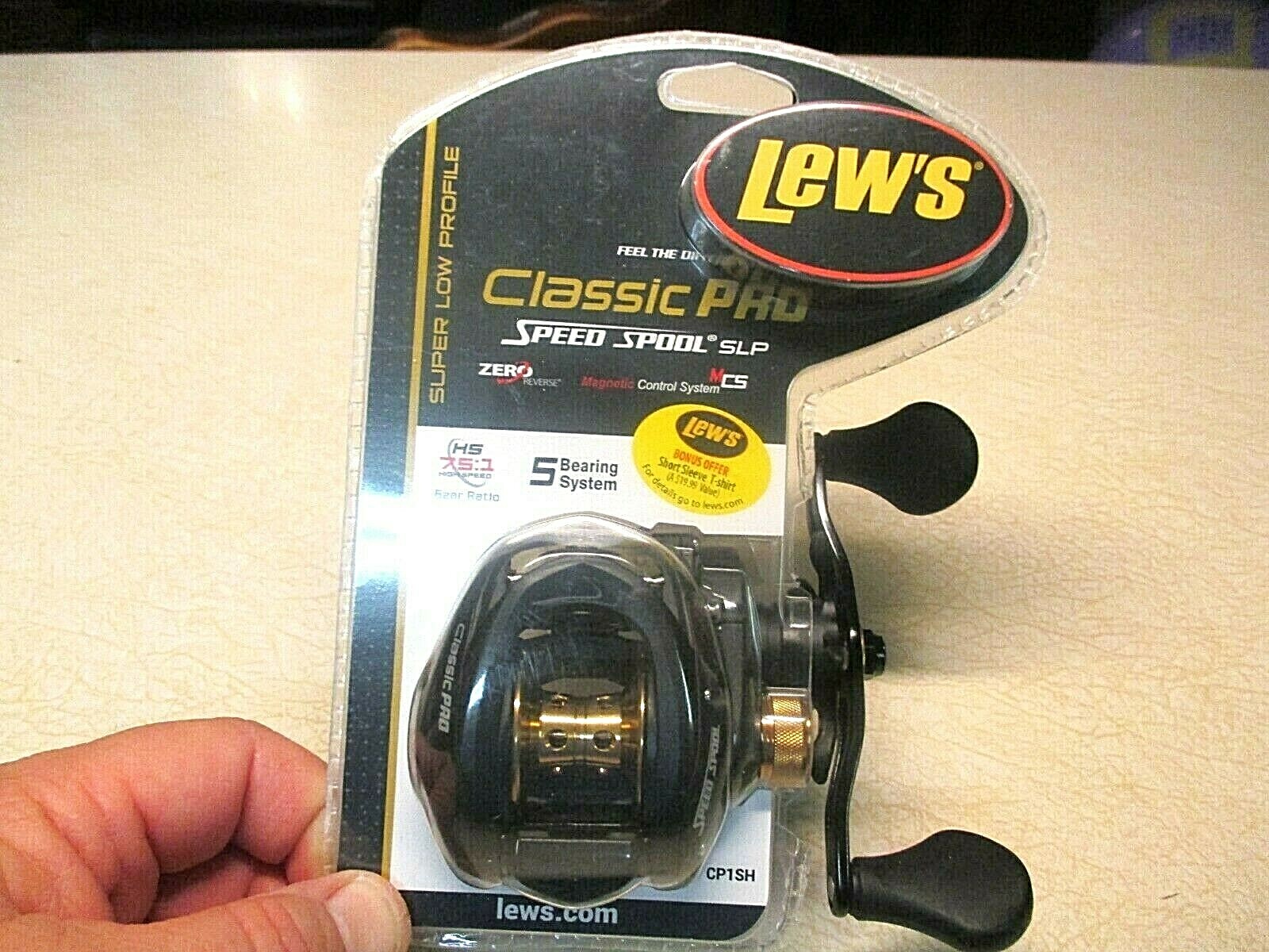NEW - LEW'S CLASSIC PRO CASTING REEL - 7:5:1 GEAR RATIO - 5 BALL BEARINGs