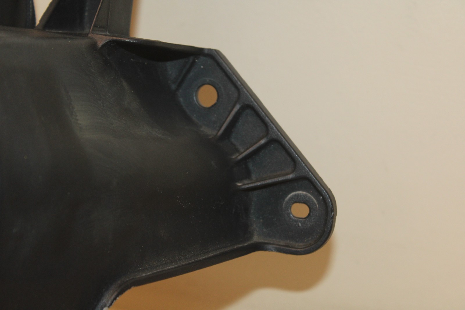 07-18 JEEP WRANGLER REAR SPARE TIRE BRACKET CARRIER THIRD BRAKE LIGHT 55397217