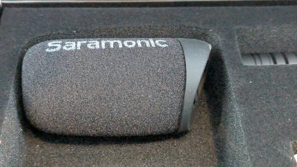 Saramonic Vmic Mini Ultra-compact Camera-Mount Shotgun Microphone/iPhone🔥New🔥