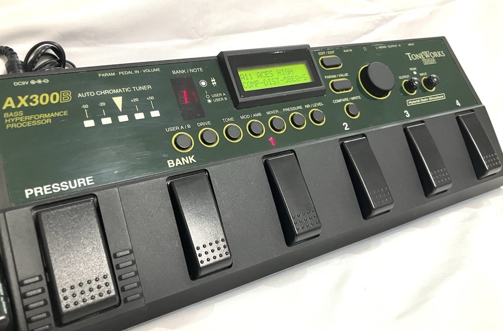 Korg AX300B Bass Multi Effects Pedal ToneWorks Tested Working