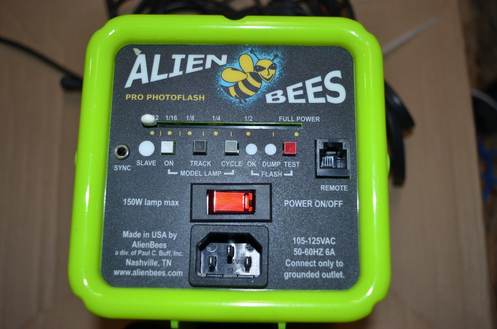 Paul C Buff Alien Bees B800 320WS Monolight Flash Head Green