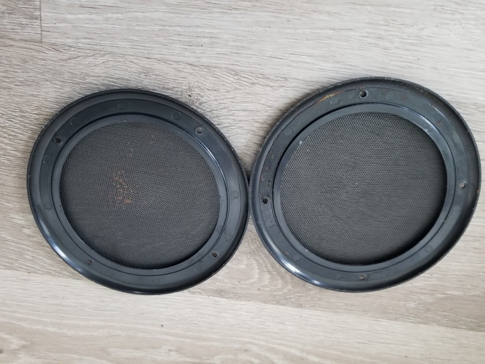 CERWIN VEGA 5" MIDRANGE SPEAKER GRILL