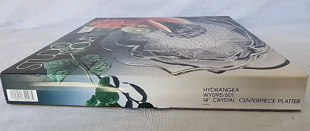 Studio Nova Hydrangea 14" Crystal Centerpiece Platter New Open Box