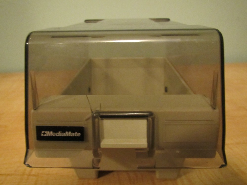 Vintage MediaMate 3.5" Floppy Disk Storage Container