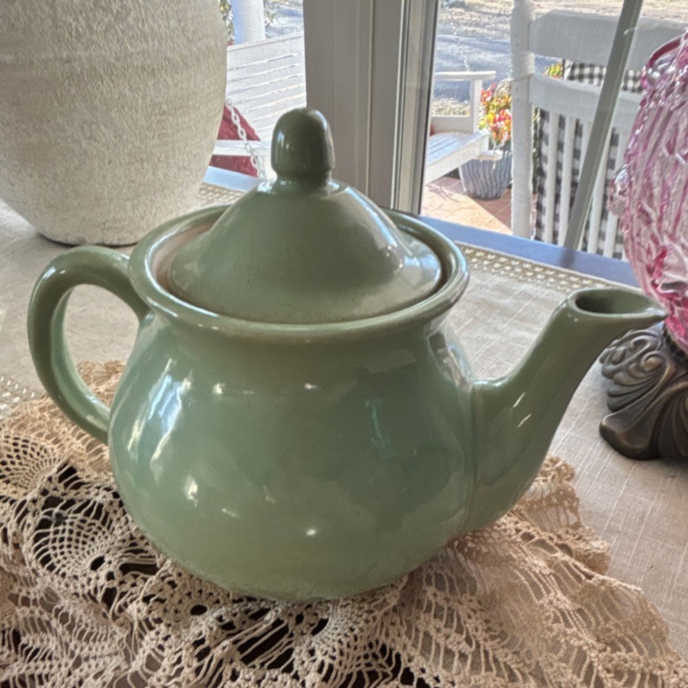 Green Ceramic Round Teapot Glossy Solid Pottery with Lid USA Impressed Mark