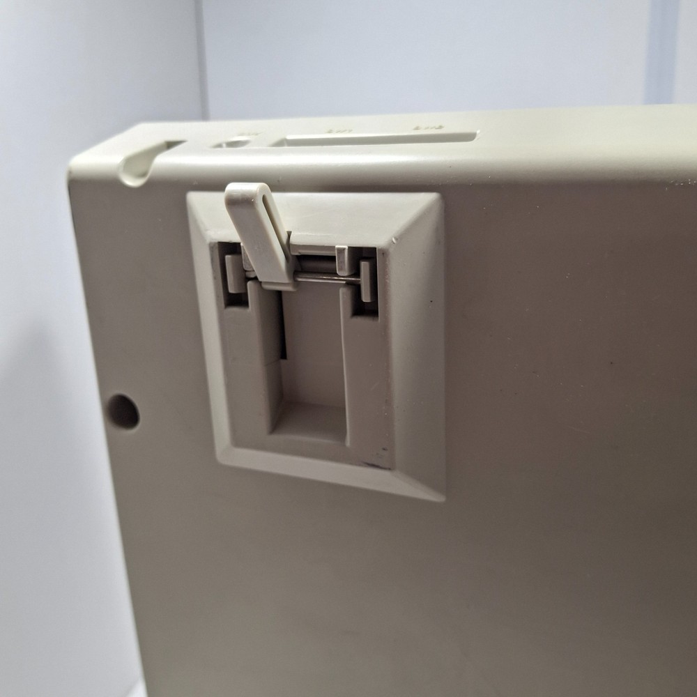 Panasonic AG-A770 Editing Controller Keyboard – Powers On – w/ 15-Pin Cable