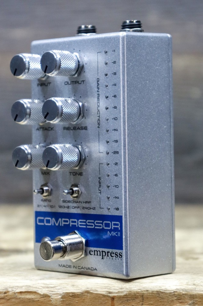 Empress Effects Compressor MkII Analog Compressor Silver Sparkle Effect Pedal