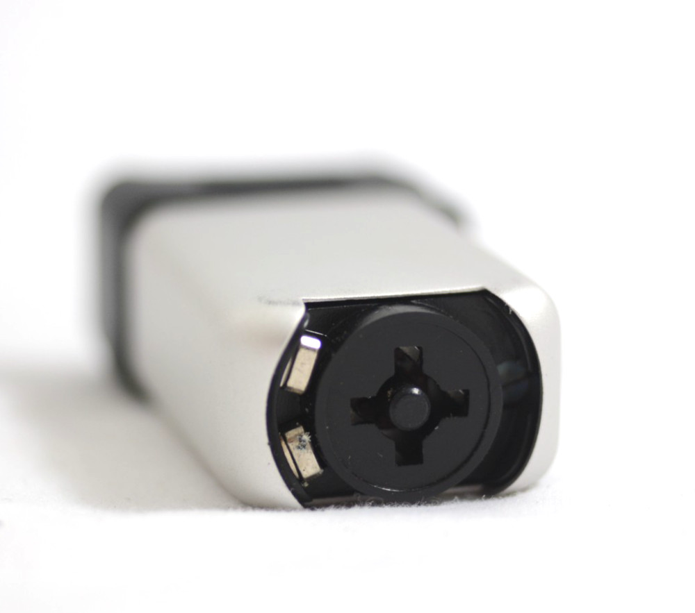 MINOX SUBMINIATURE CAMERA CUBE FLASH WITH CASE (MINT)