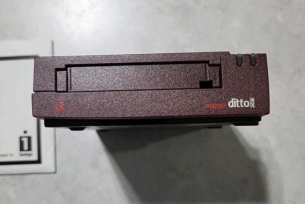 IOMEGA Ditto 2GB External Tape Drive Untested!
