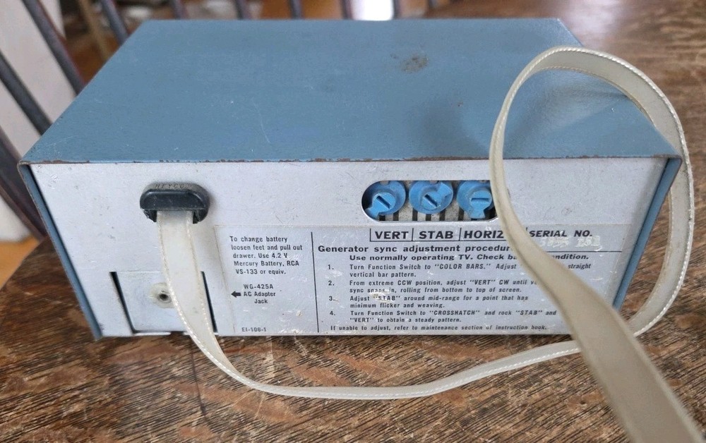 Vintage RCA Mini Chro-Bar Generator Model WR-508A
