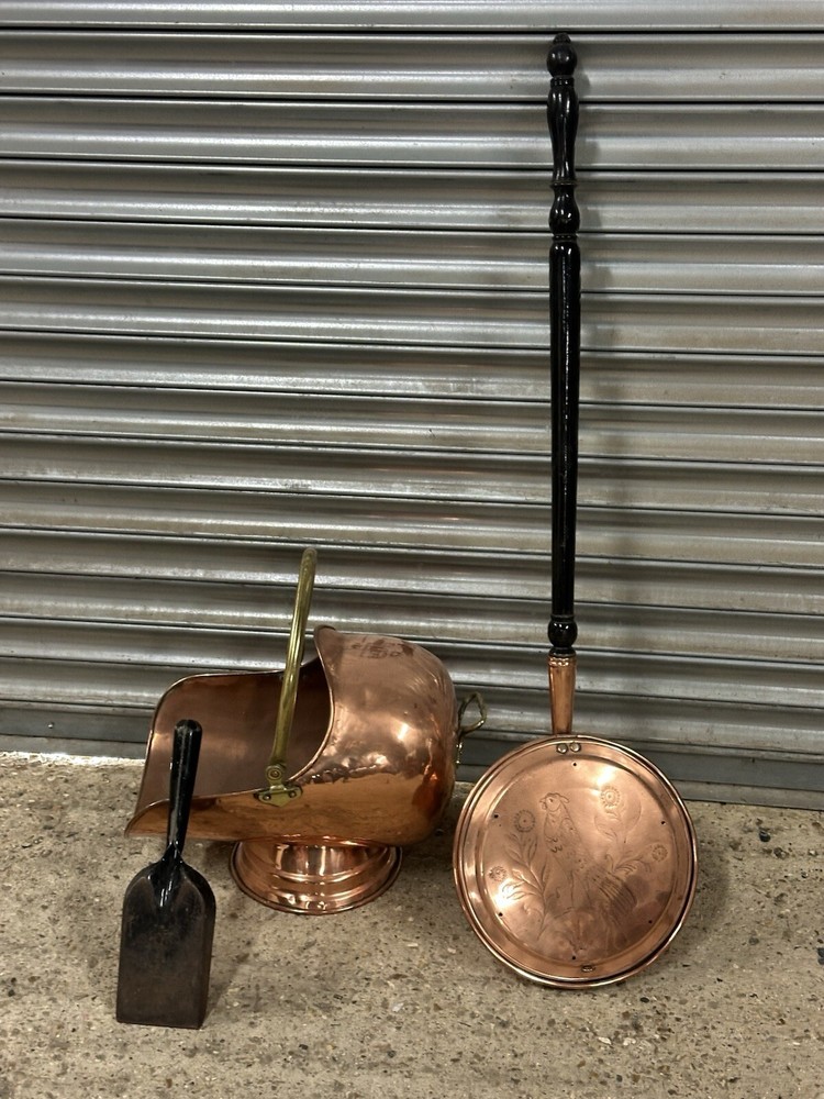 Antique 19thC Copper Coal Scuttle With Pin Hammered Pattern Bed Warmer