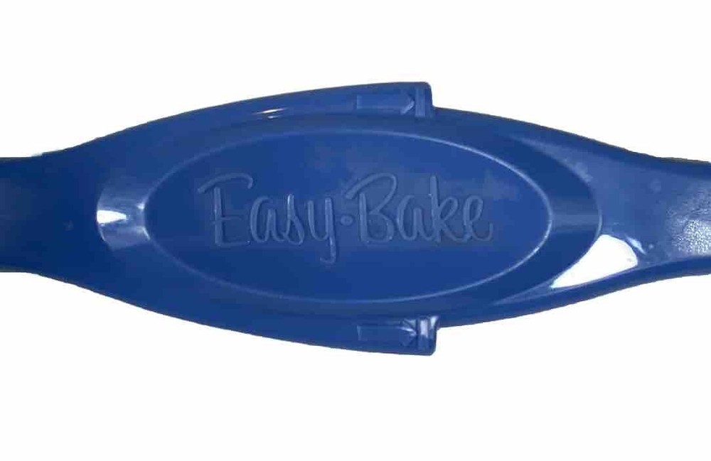 Ultimate Easy Bake Oven Replacement Blue Pan Pusher Spatula Only