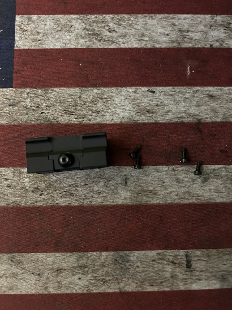 Aimpoint Duty RDS Red Dot w/ Unity Mount