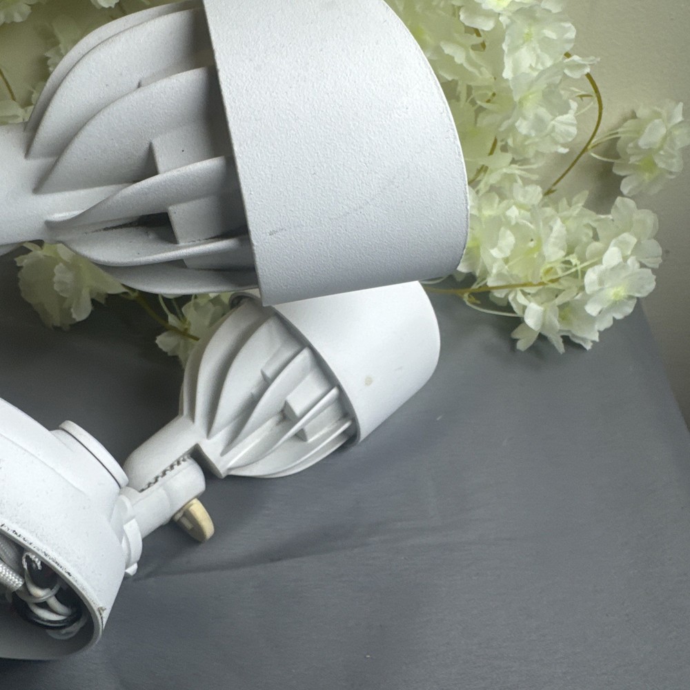 Ring Floodlight Cam Wired Plus Security Camera Lights On Unit Not Working As Is