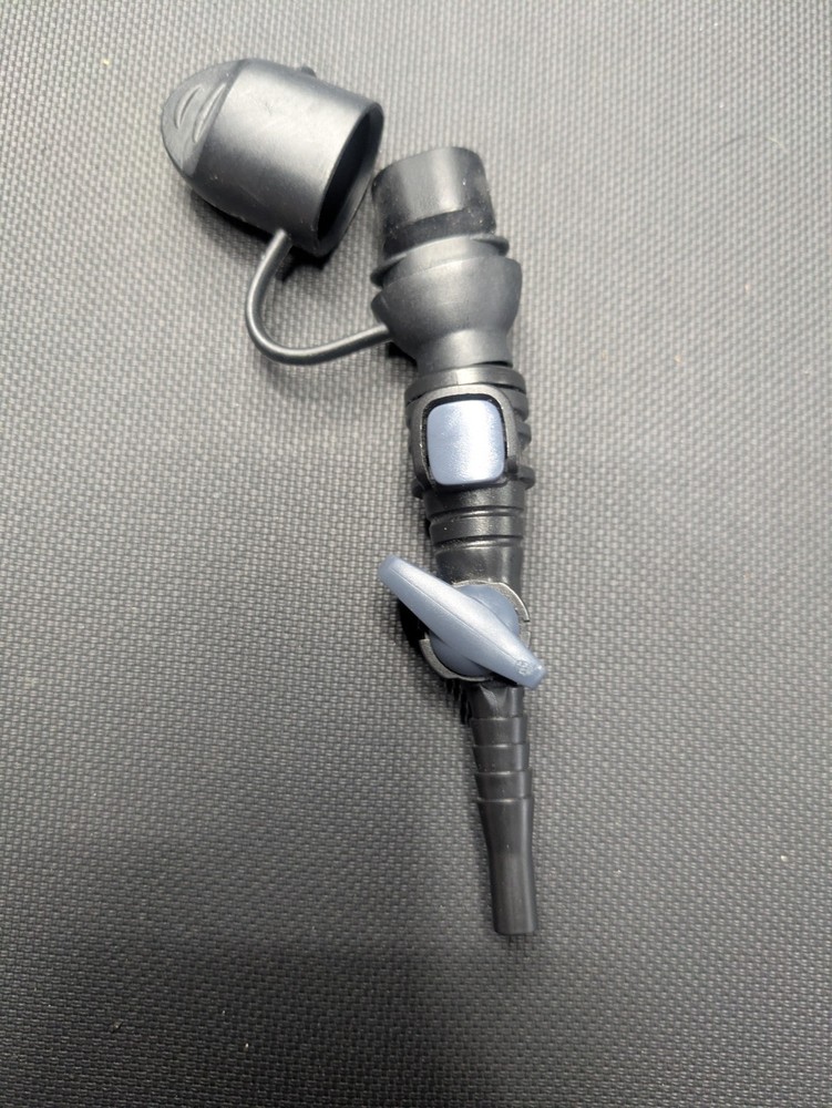 Hydration Bladder Bite Valve w/ Extra Bite Valve