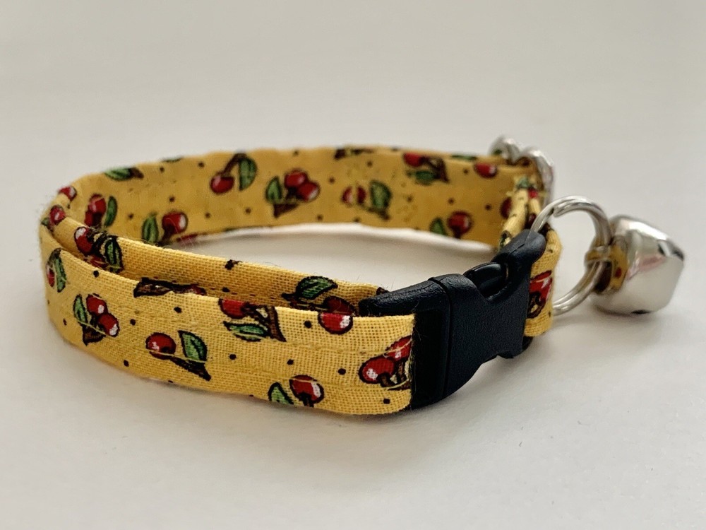 CHERRIES ON YELLOW PRINT ADJUSTABLE BREAKAWAY CAT  COLLAR