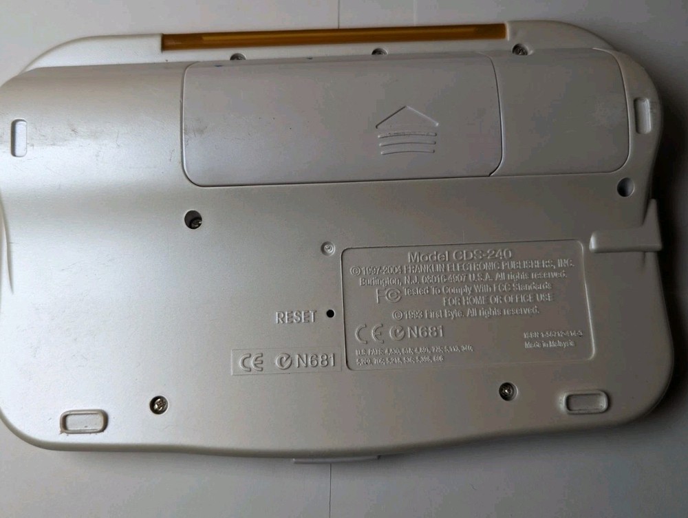 Franklin CDS-240 Pocket Electronic Talking Dictionary