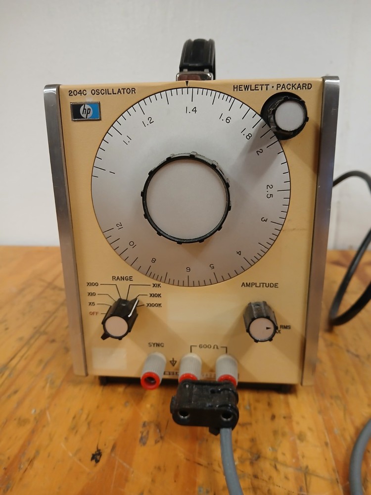 HP 204c Signal Generator Working Nice