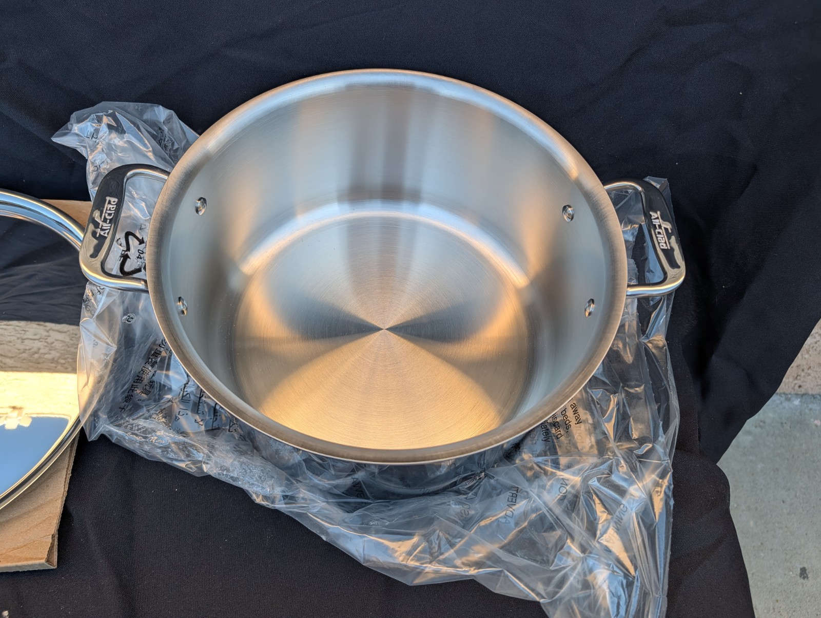 All-Clad D3 8-Qt SS Stock Pot with Lid - New Open Box