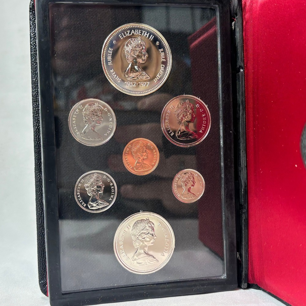 1977 Royal Canadian Mint Set Double Dollar