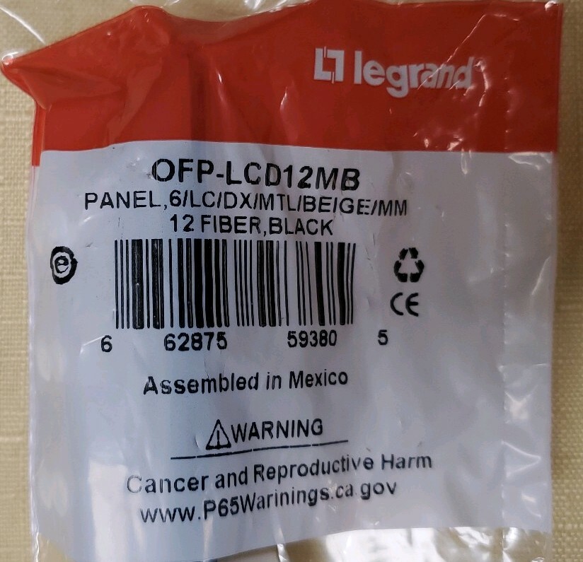 Legrand (OFP-LCD12MB) Fiber Patch Panel