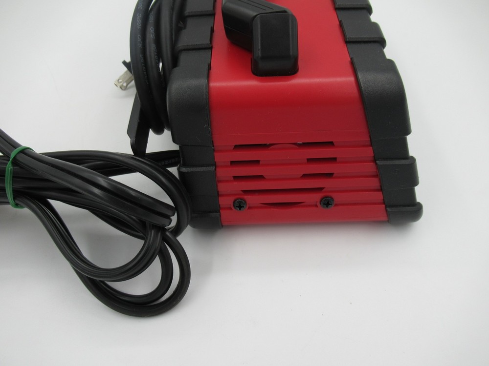 Viking 12V 2/8/15 Amp Fully Automatic Battery Charger, Microprocessor Controlled