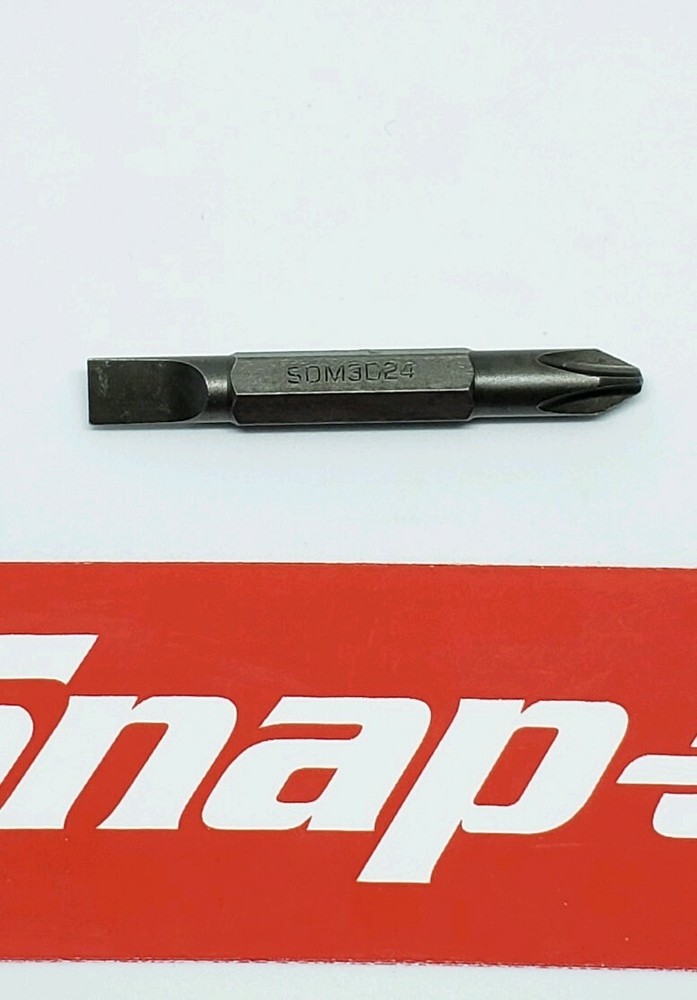 GREEN Snap on tools pocket screwdriver REVERSIBLE TIP pocket screwdriver w/clip
