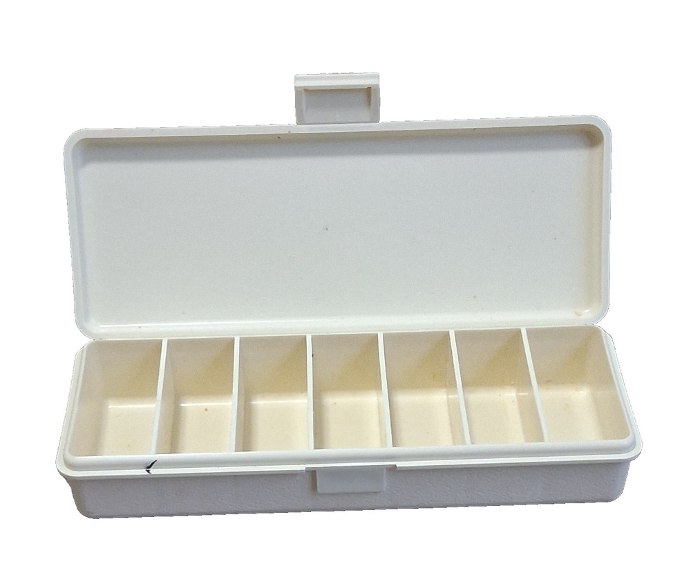 1994 Mannatech Inc VitaMinder Plastic 7 Day Divided Case
