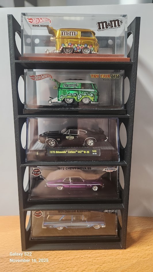 Hot Wheels RLC or M2 Case display Rack