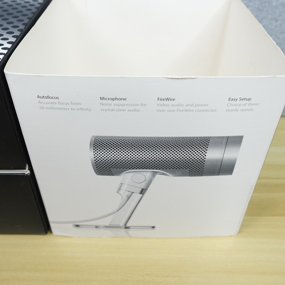 Apple iSight Webcam Camera M9330LL w/ Noise Suppression Microphone Retro 2003
