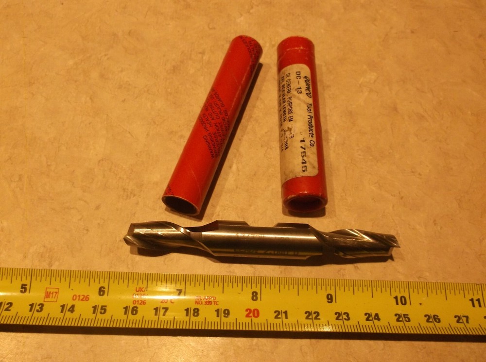 QUINCO 13/32" 2F SQUARE END, DOUBLE END HSS ENDMILL
