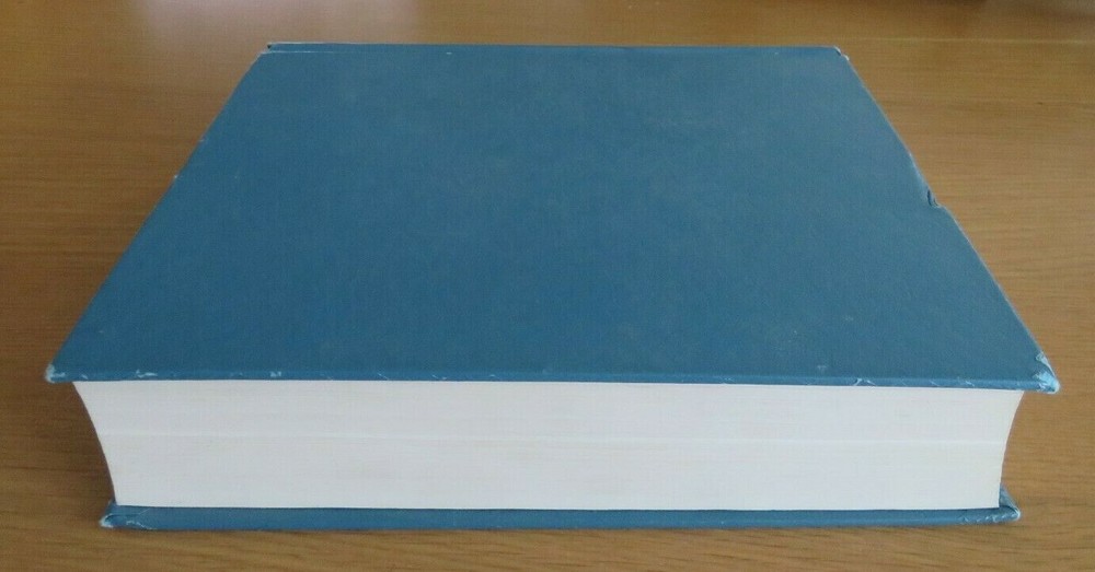 The Macmillan Encyclopedia Hardback 1st 1981