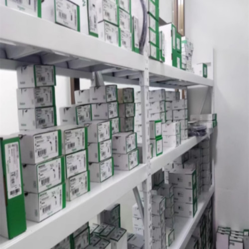 1PCS New Original Schneider TSXCUSB485 PLC Programming Cable Fast delivery