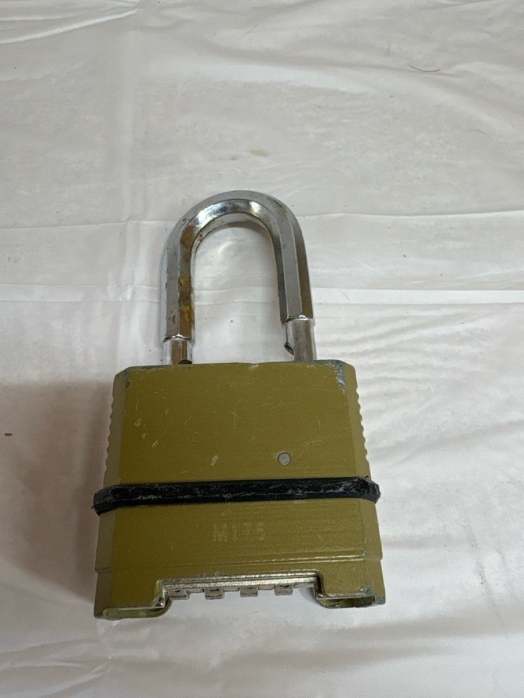 MASTER LOCK M175XDLF (J31004408)